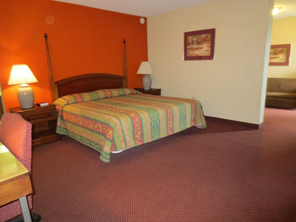 America'S Best Inn And Suites Emporia Kamer foto