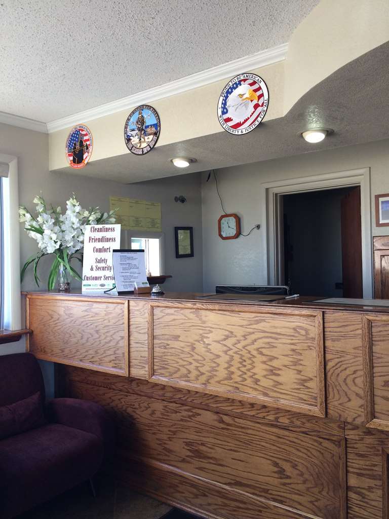 America'S Best Inn And Suites Emporia Interieur foto